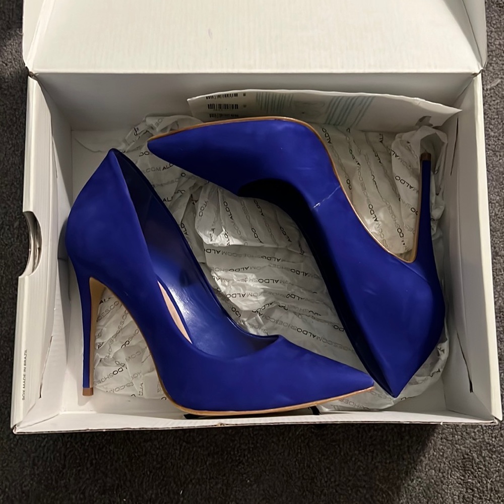 aldo size 7 cassedy blue heel